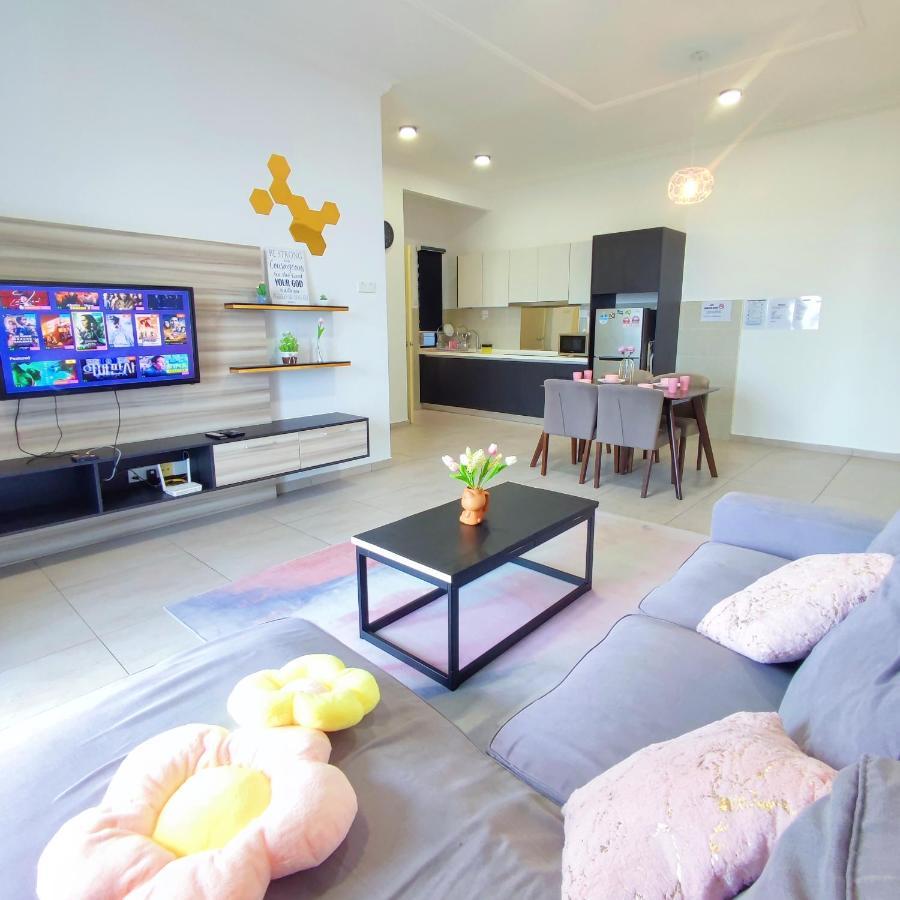 Atlantis Sea View-5min To Jonker-melakatown 27 Apartment